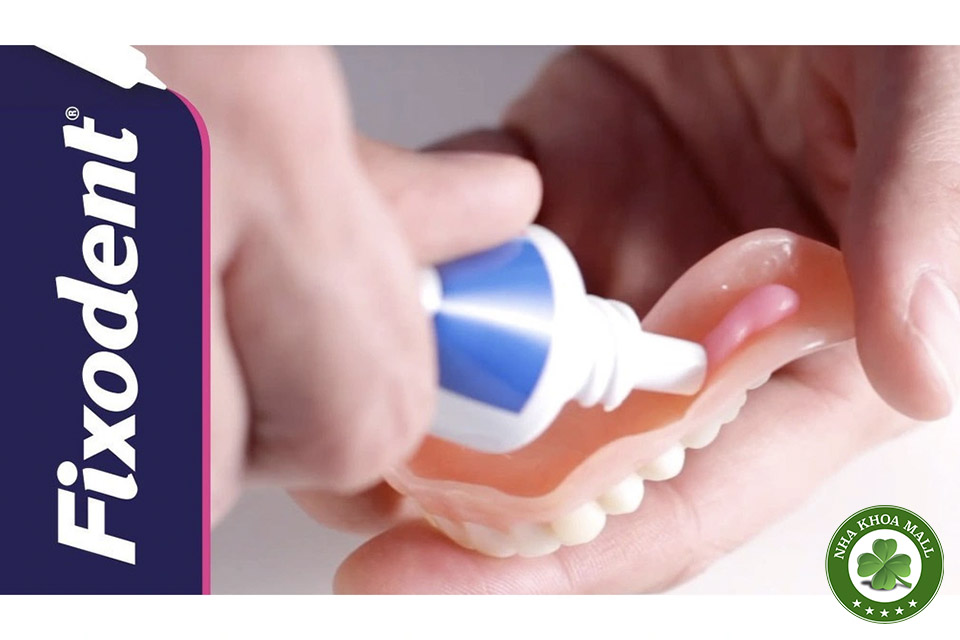 Keo dán hàm giả tháo lắp Fixodent: Ưu nhược điểm bạn cần biết