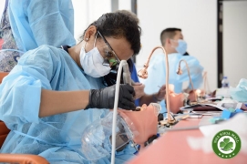 Dụng cụ thực hành mài cùi răng trên mô hình phantom cho sinh viên Răng Hàm Mặt